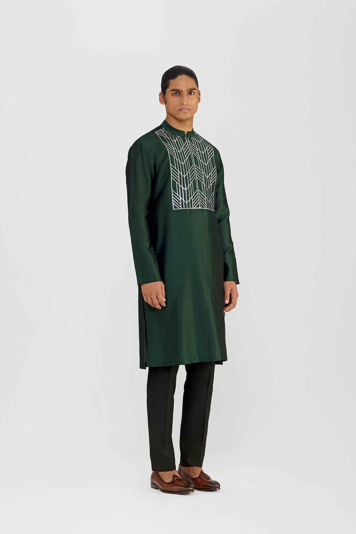 METALLIC CHANDERI SILK KURTA SET