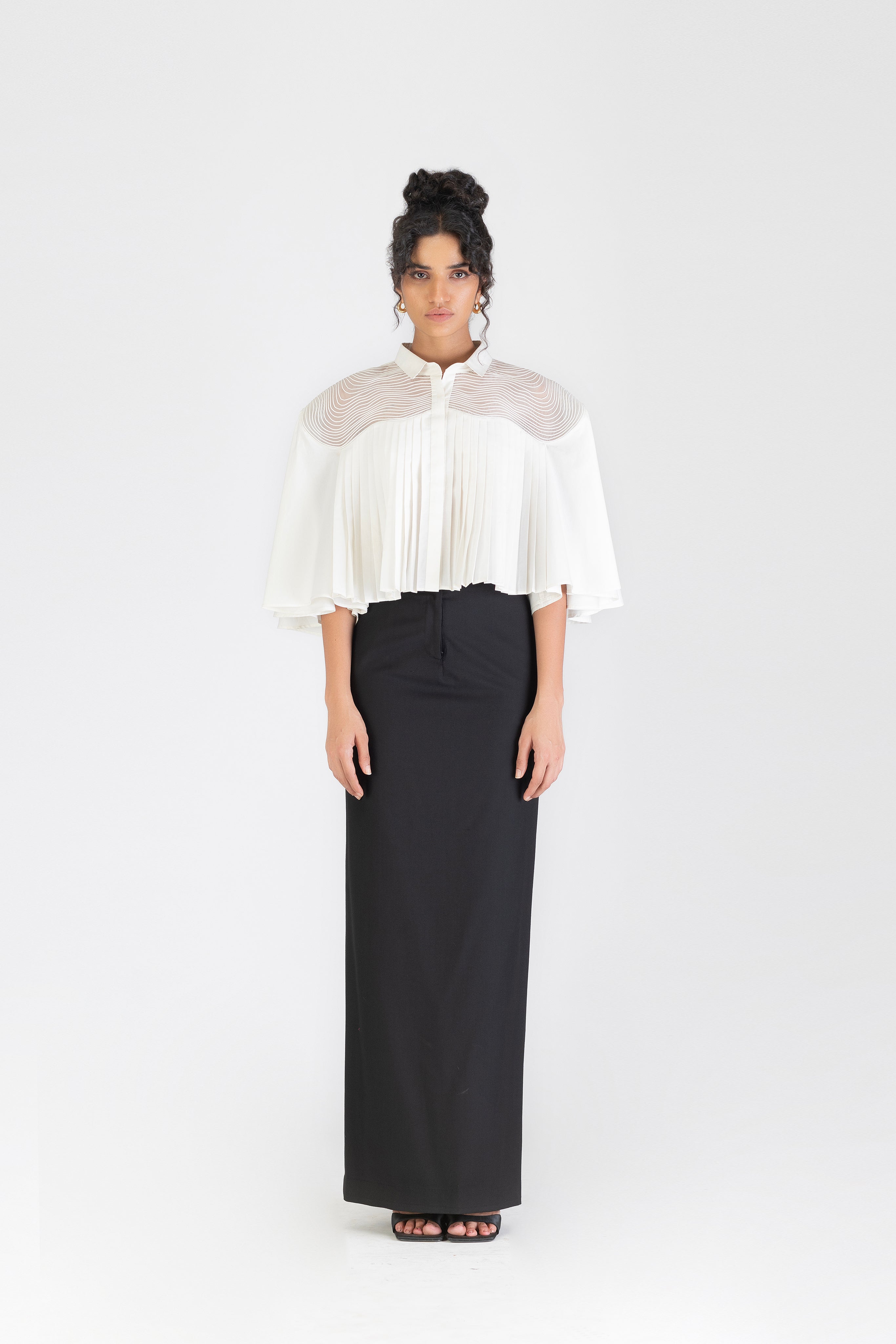 PLEATED CORDED TOP