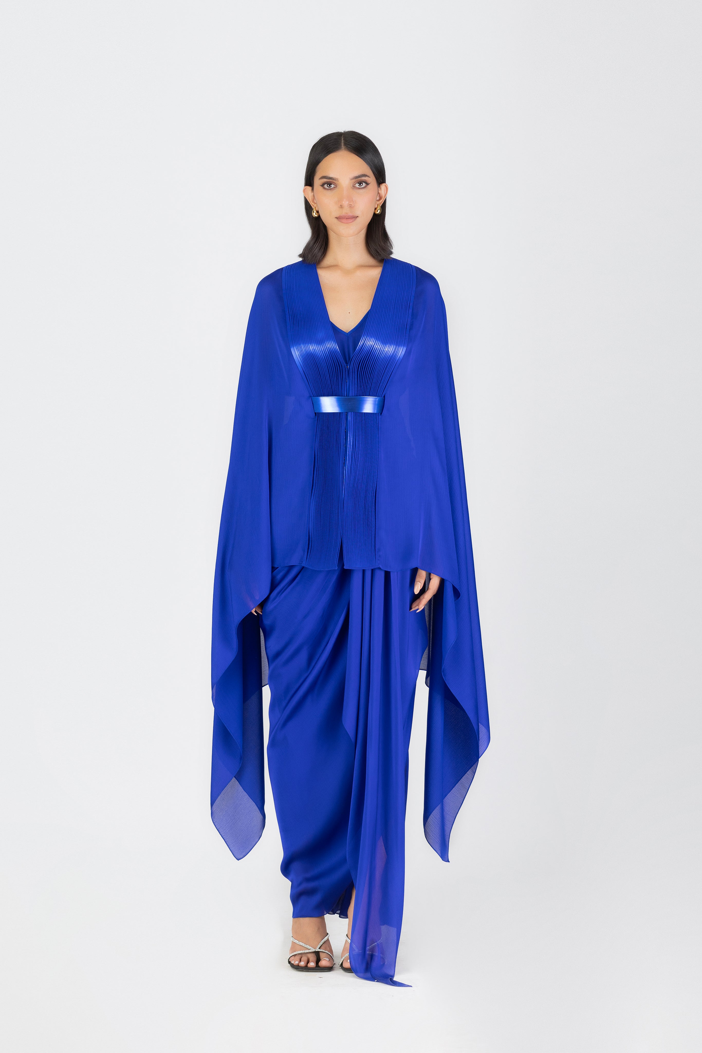 METALLIC STRUCTURED CAPE SET