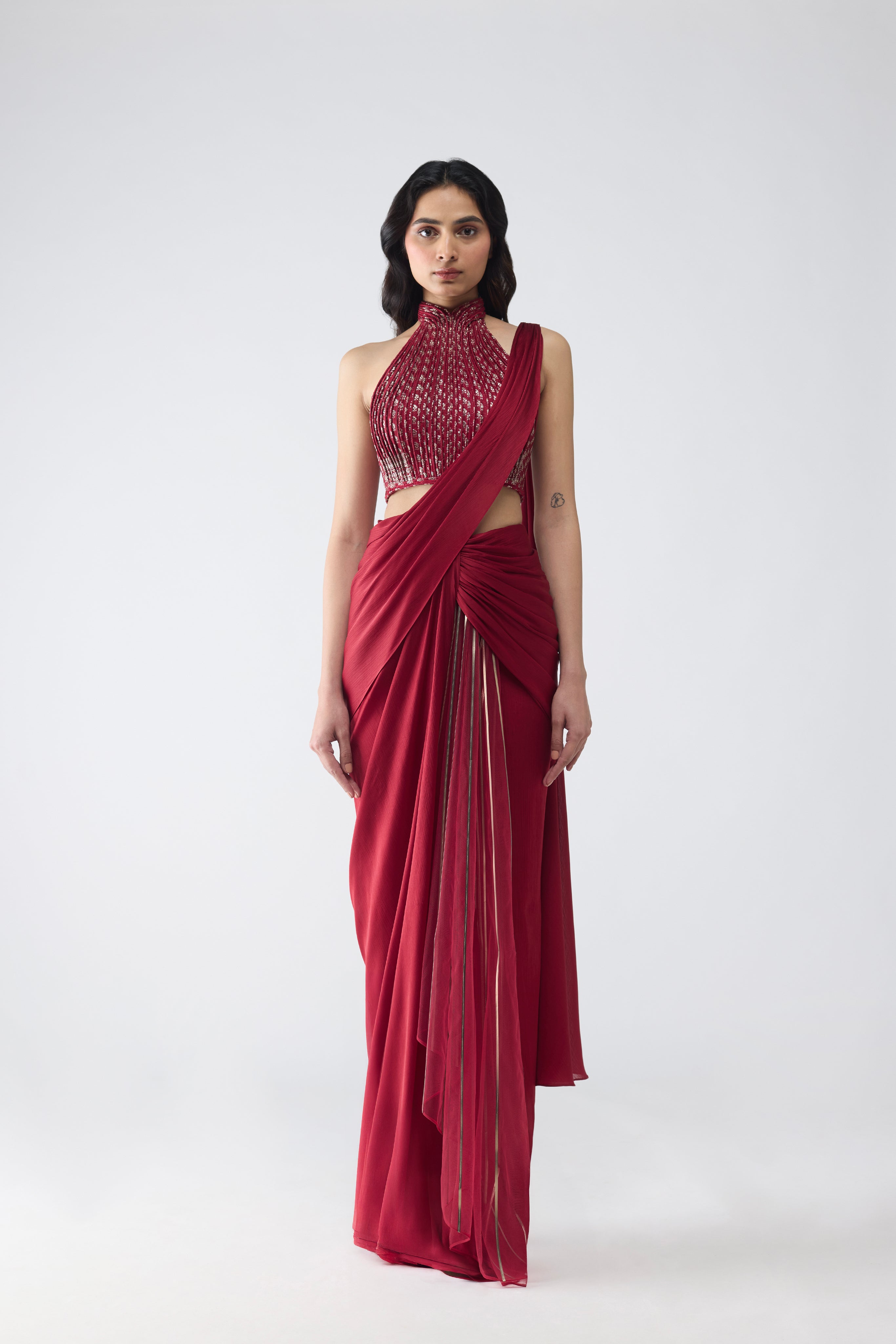 MOULDED VINTAGE BANARSI CORDED HALTER NECK TOP AND DRAPED SAREE