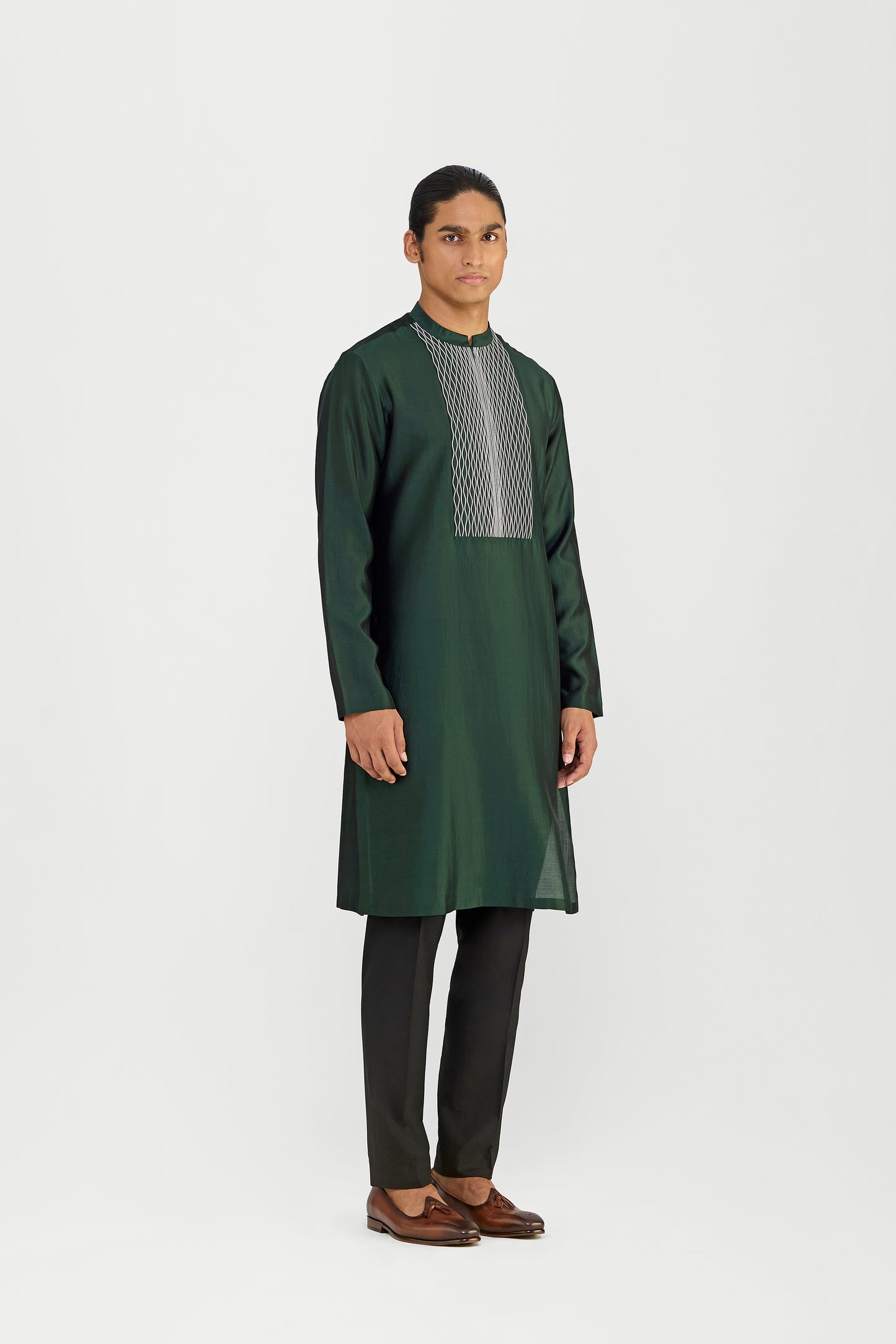 CORDED TRELLIS CHANDERI SILK KURTA SET