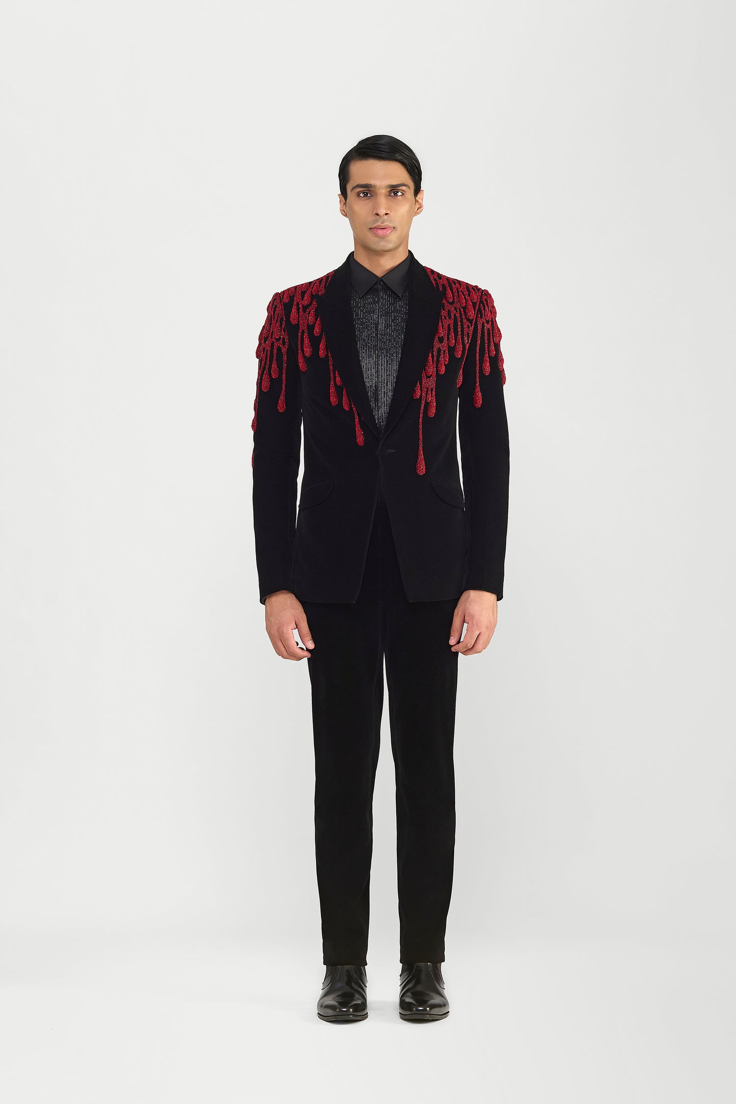 RED DRIP EMBROIDERY TUXEDO SET IN VELVETTE