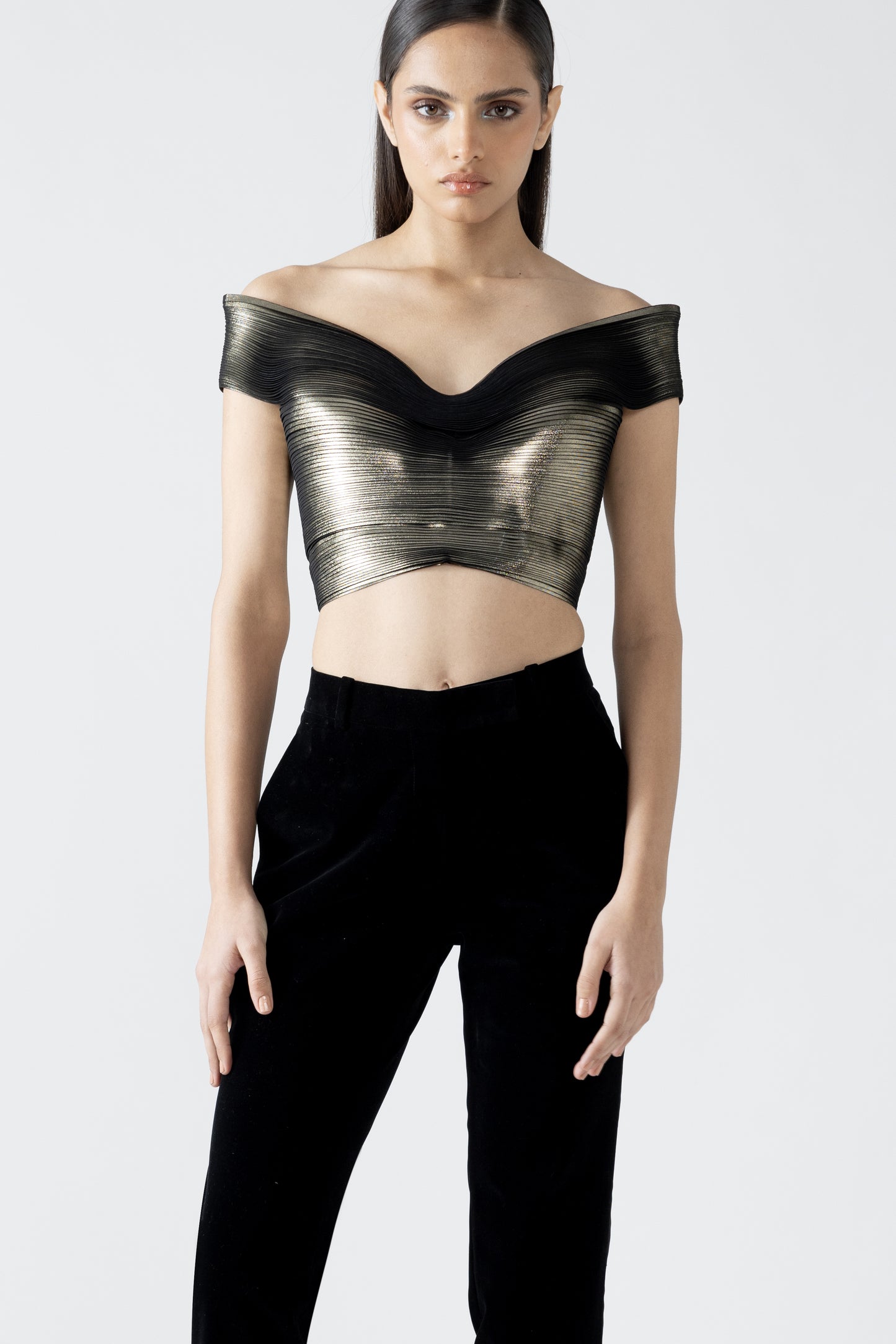 MOULDED METALLIC  TOP